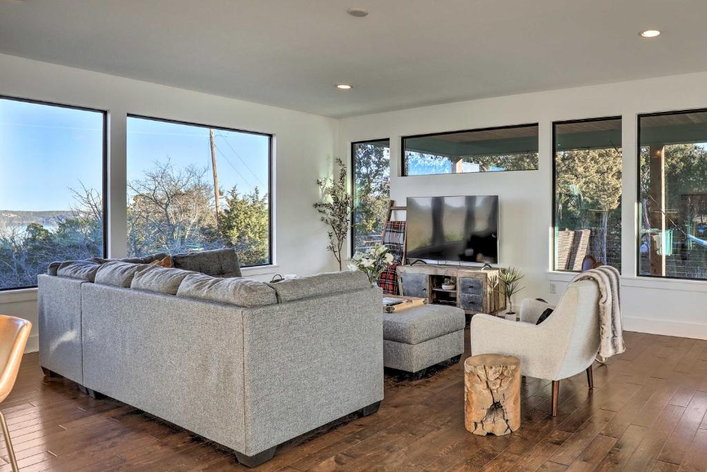 Modern Lakeview Hilltop Retreat with Game Garage! photo 3