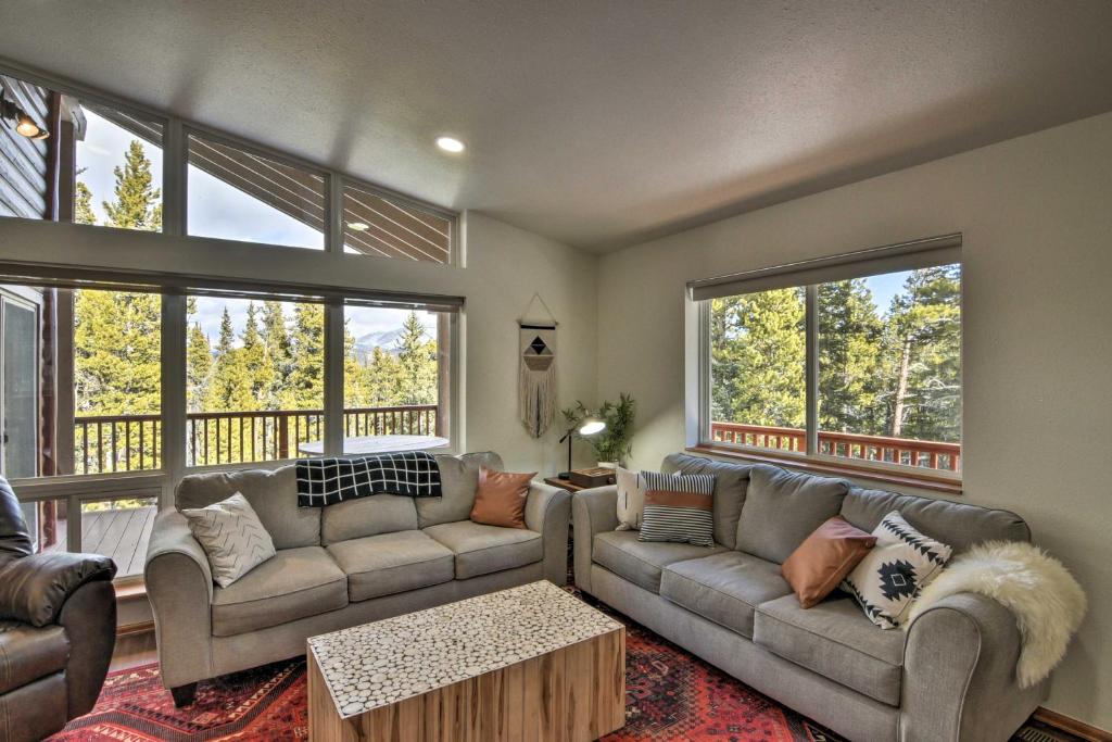 16-Acre Modern Fairplay Cabin with Mtn Views! photo 4