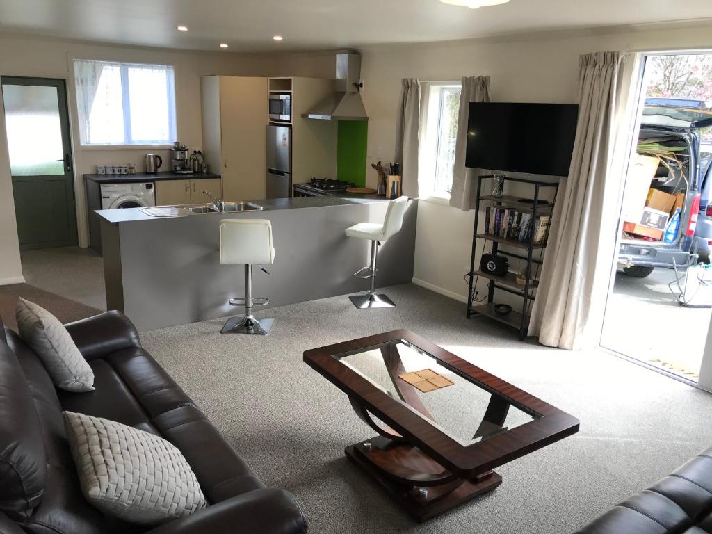 Westland Apartment photo 2