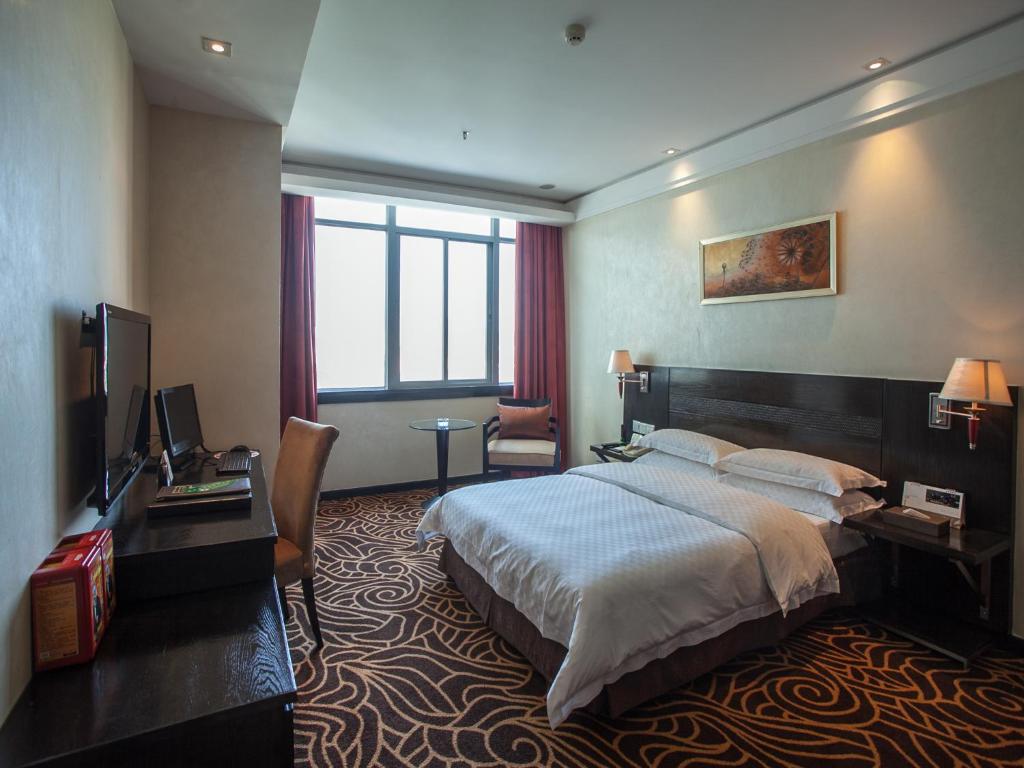 Hua Shi Hotel Room Type - Superior Double Room