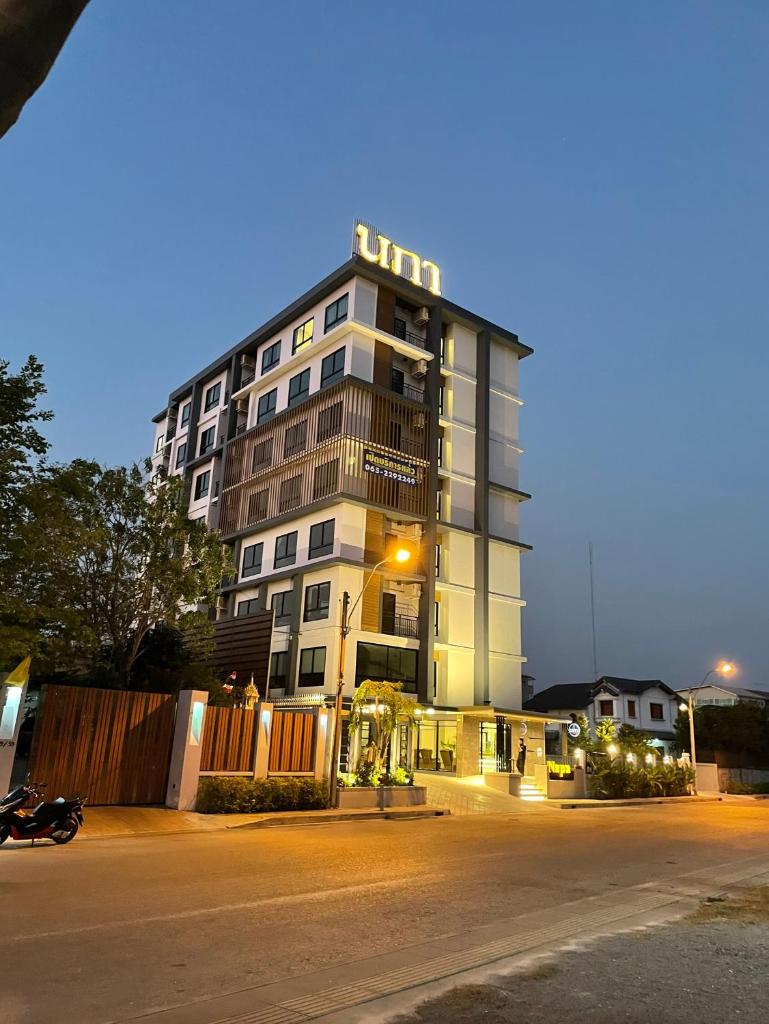 Napa Hotel Ratchaburi photo 4