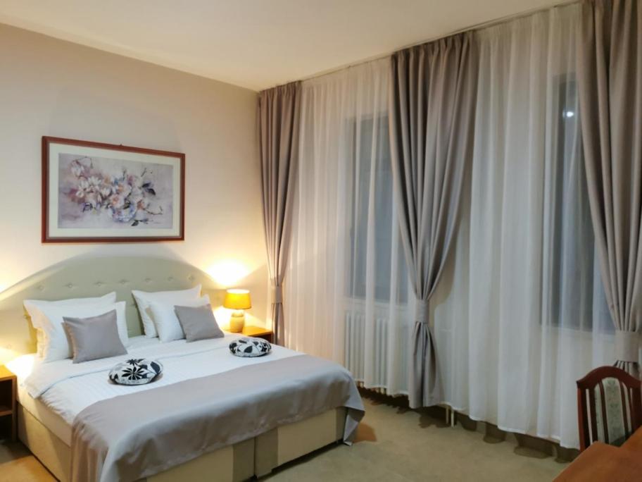 Апартаменты (Улучшенные апартаменты), Hotel N