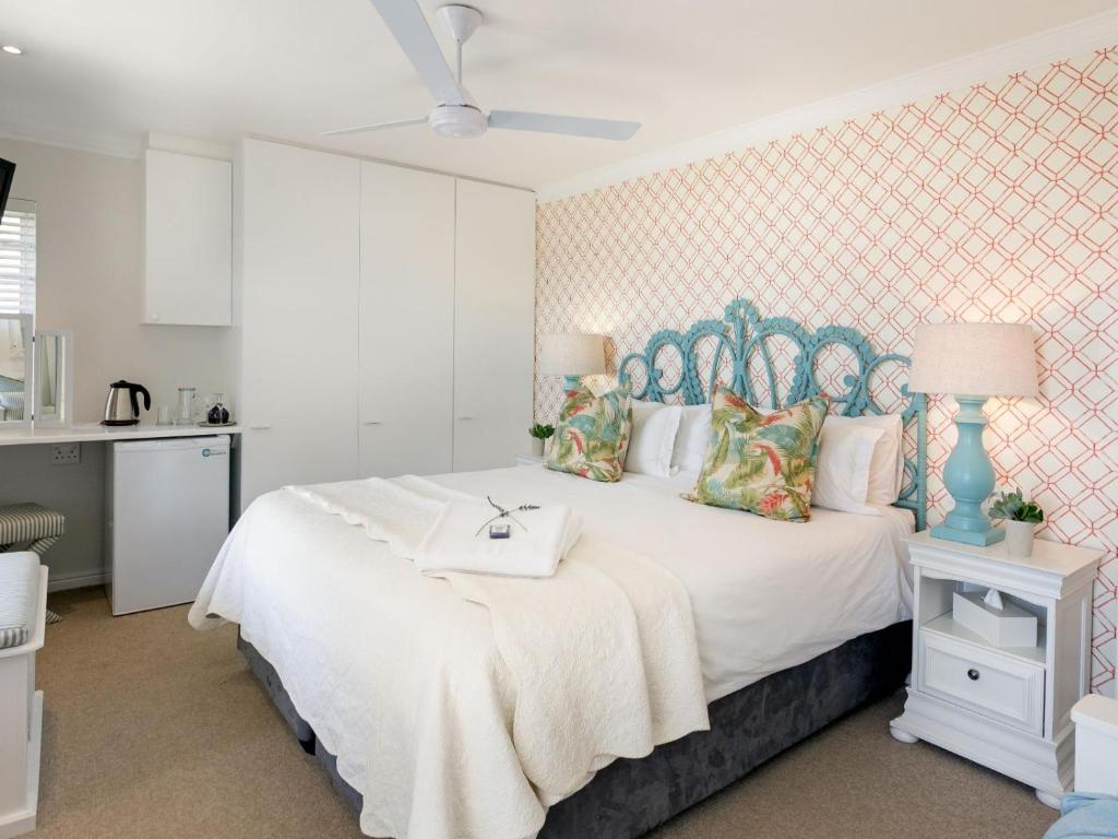 Ocean Watch Guest House photo 1