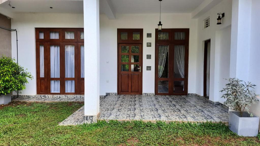 Elite Holiday Home, Anuradhapura photo 2