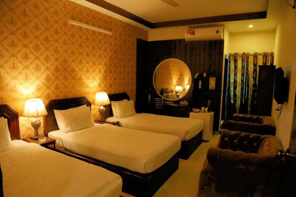 Fiesta Inn Hotel & Resorts Multan photo 1