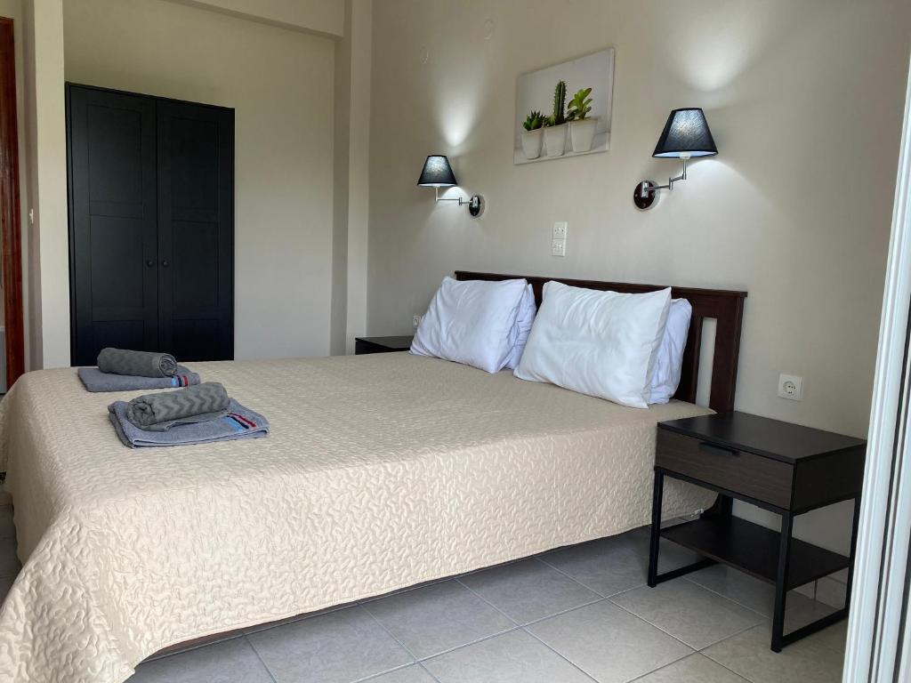 Alexander Apartments photo 4