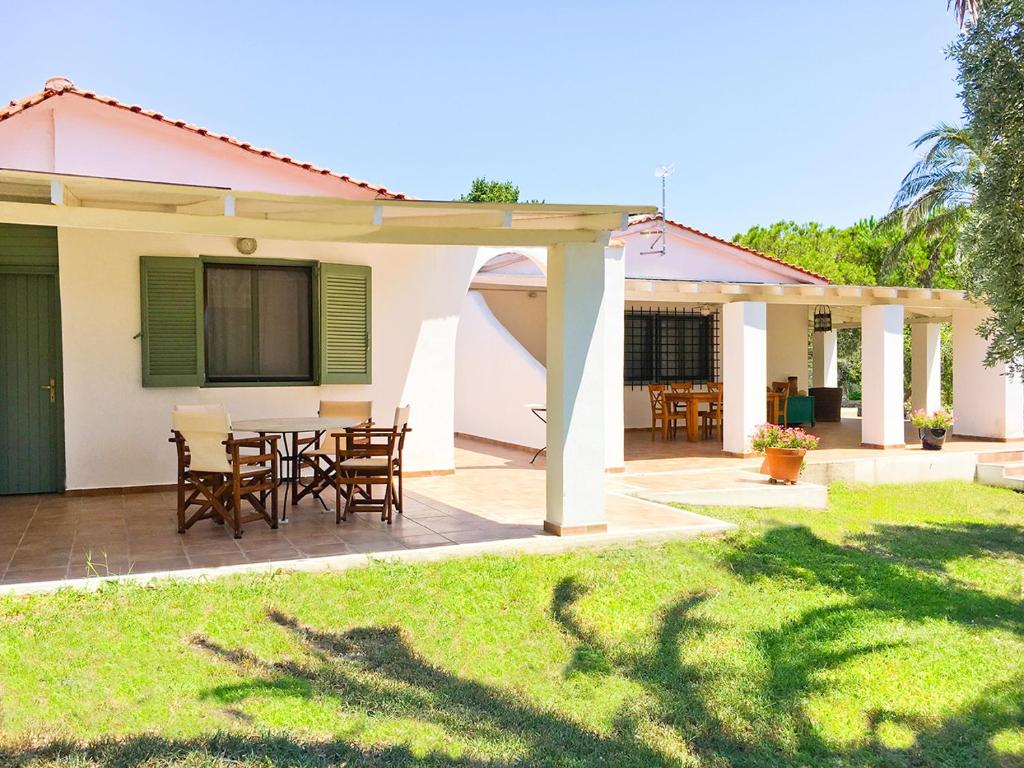 Olive Bay Beach House Ammouliani photo 2