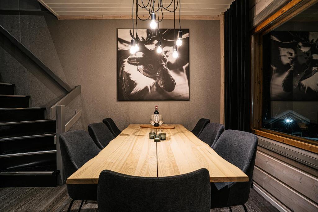 Levi Black Apartments photo 2
