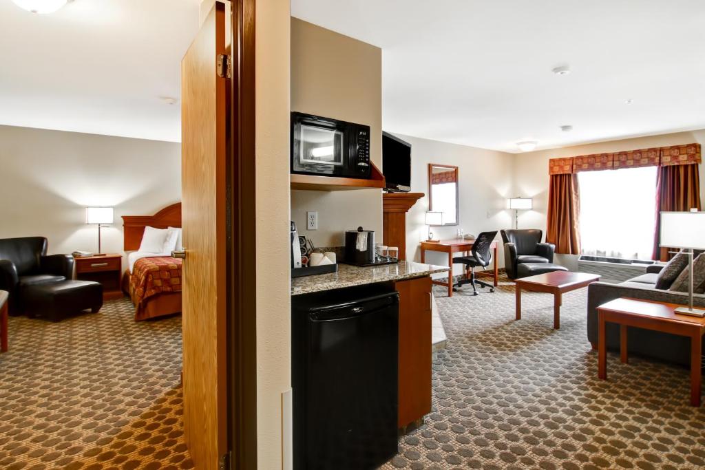 Canalta Rocky Mountain House photo 2