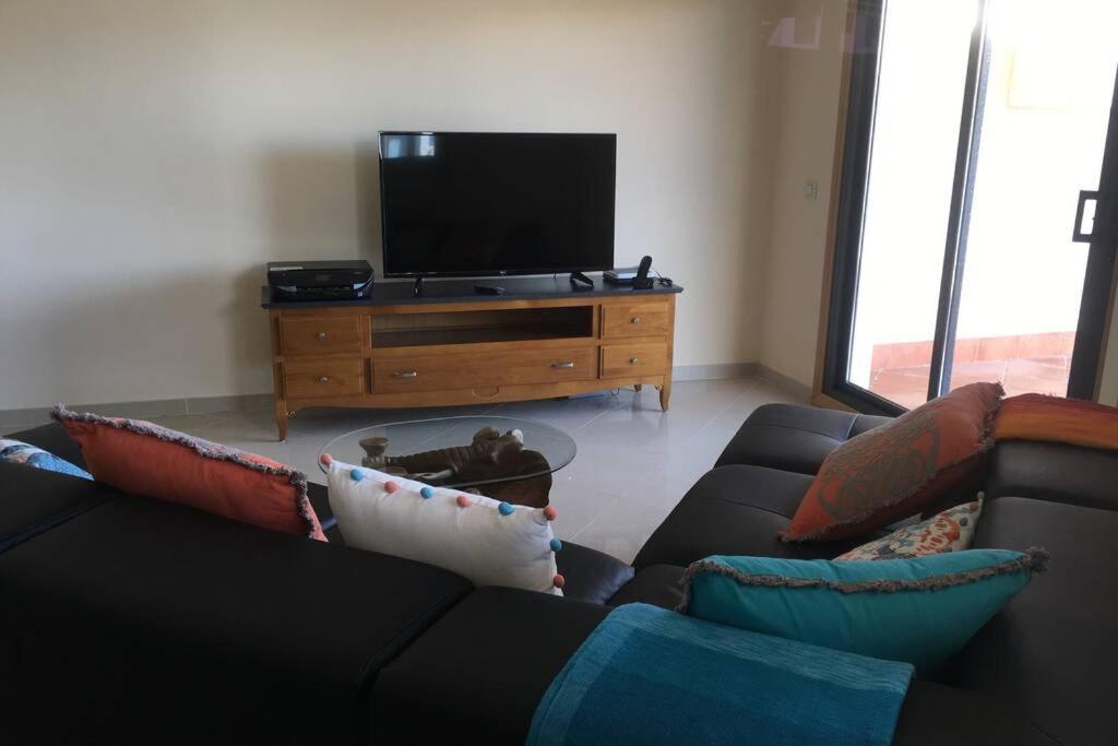 Villa Matilde Modern 2 Bedroom Apartment Close to Beach photo 1