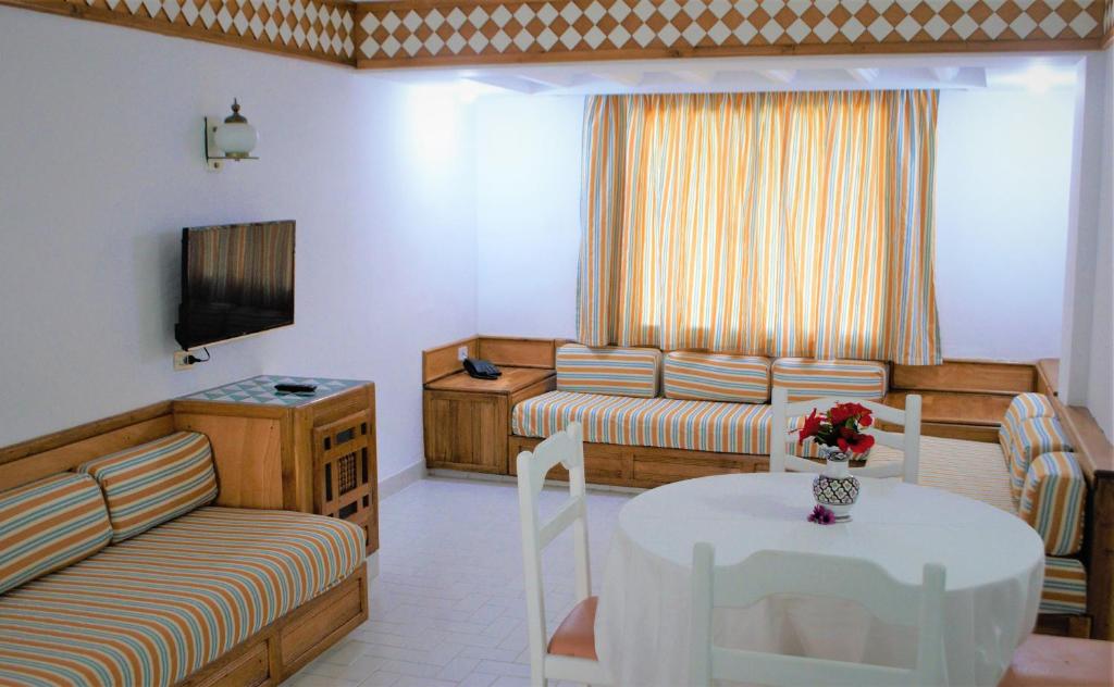 Residence Ain Meriem photo 4