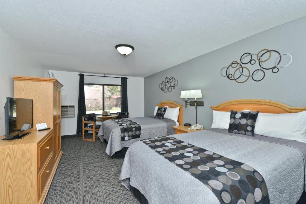 Super 8 by Wyndham Deadwood Black Hills Area photo 4