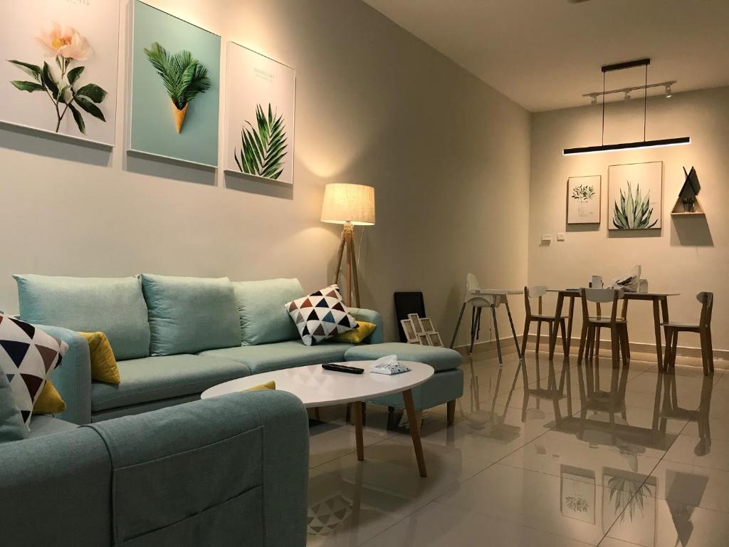 75 Cozy Home - Homestay Kluang (Gated and Guarded, Northern European Interior) photo 1