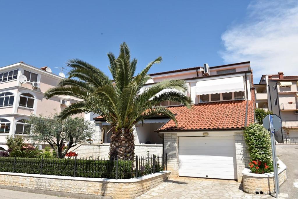 Apartments Lavizatic photo 1