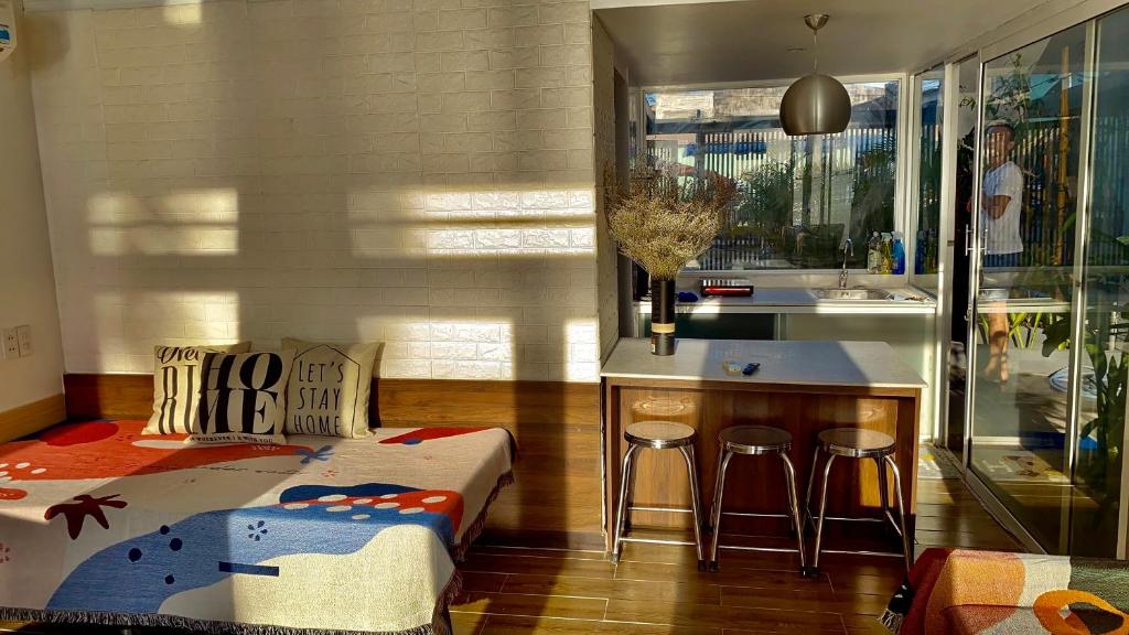 TS Beach House