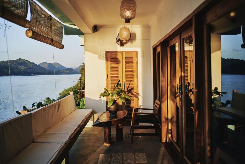 Ock Pop Tok Mekong Villa photo 3