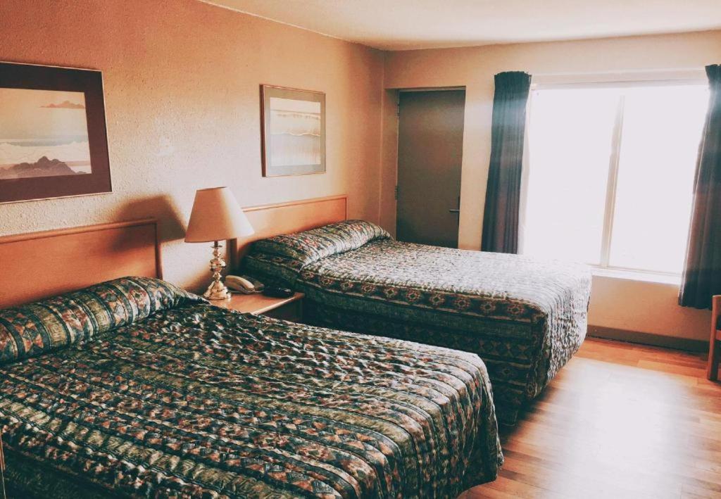Hi Valley Motor Inn photo 1
