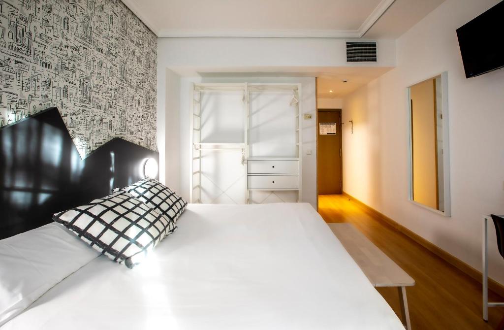 Hotel Urdanibia Park photo 4