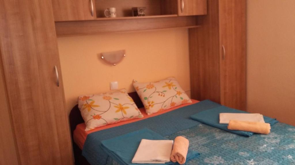 Apartments Pešić 1208 photo 3