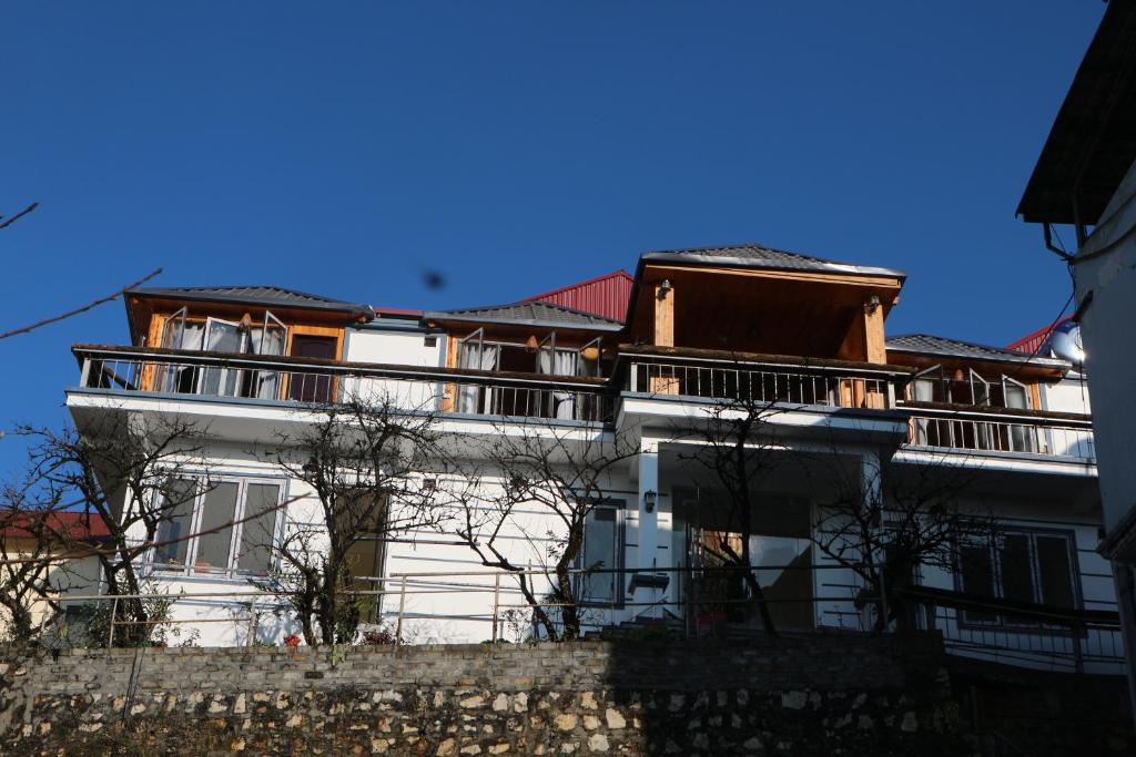 Mây Núi Homestay