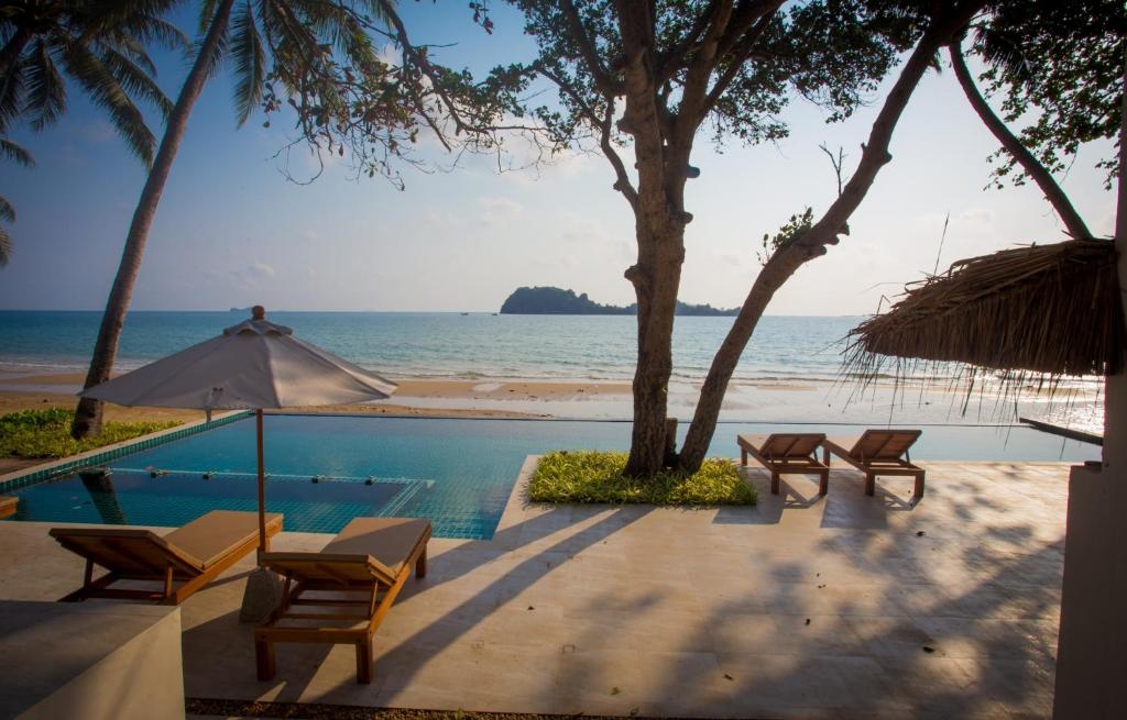 The Nest Private Beach Resort photo 1