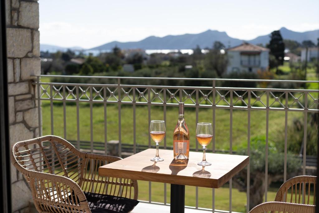 CARLOS MANSION LUXURY SUITES photo 1
