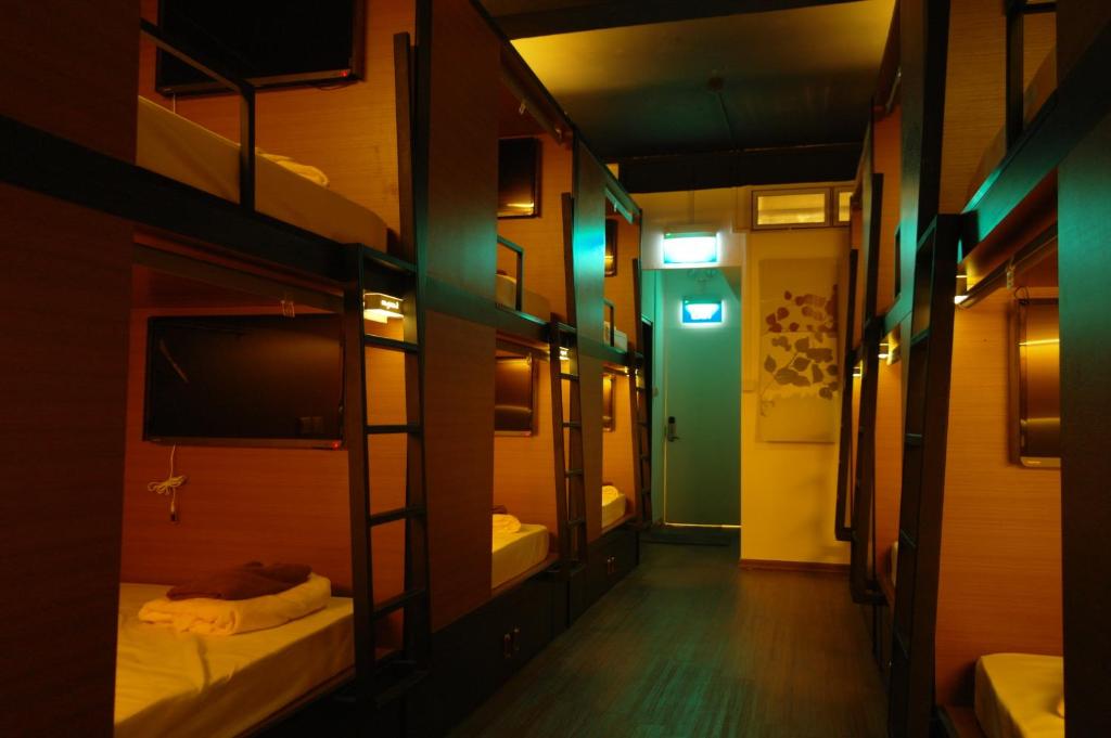 Chic Capsule Otel photo 3