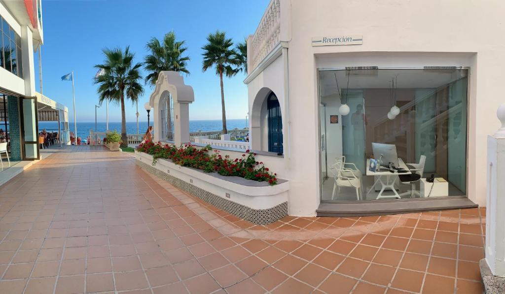 Apartamentos Perla Marina photo 1