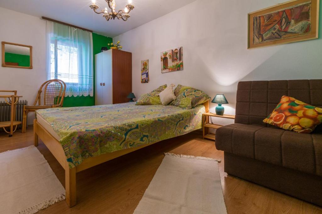 Apartments Luić 4244 photo 2