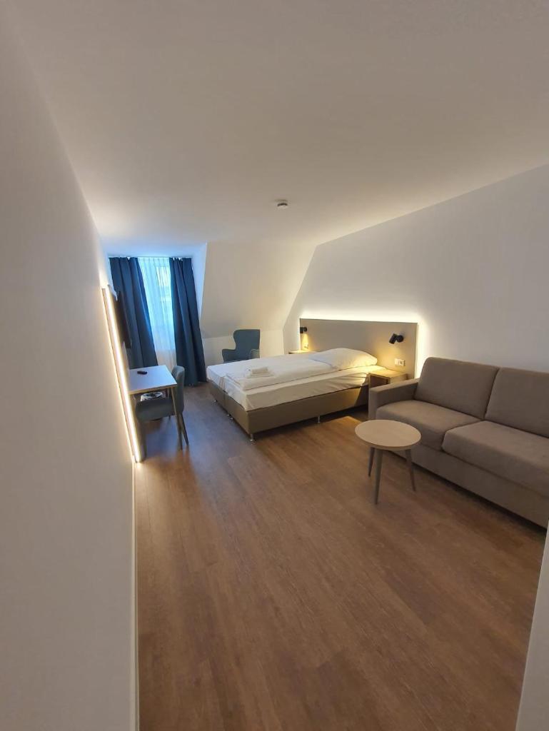 Hotel zur Traube photo 3