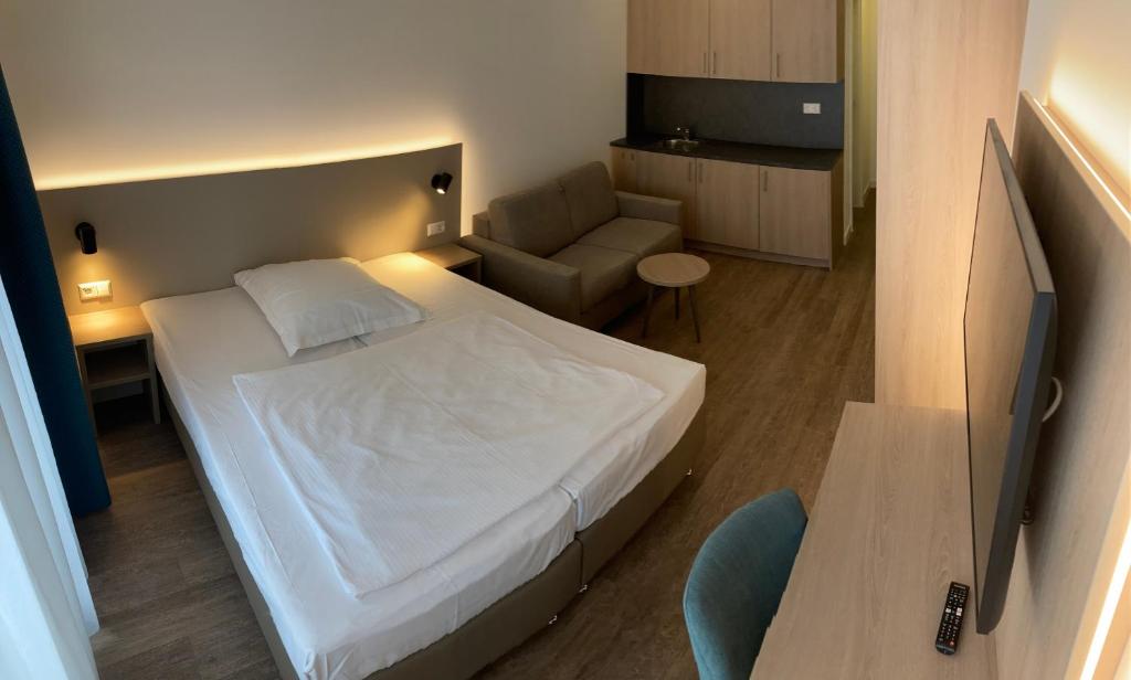 Hotel zur Traube photo 2