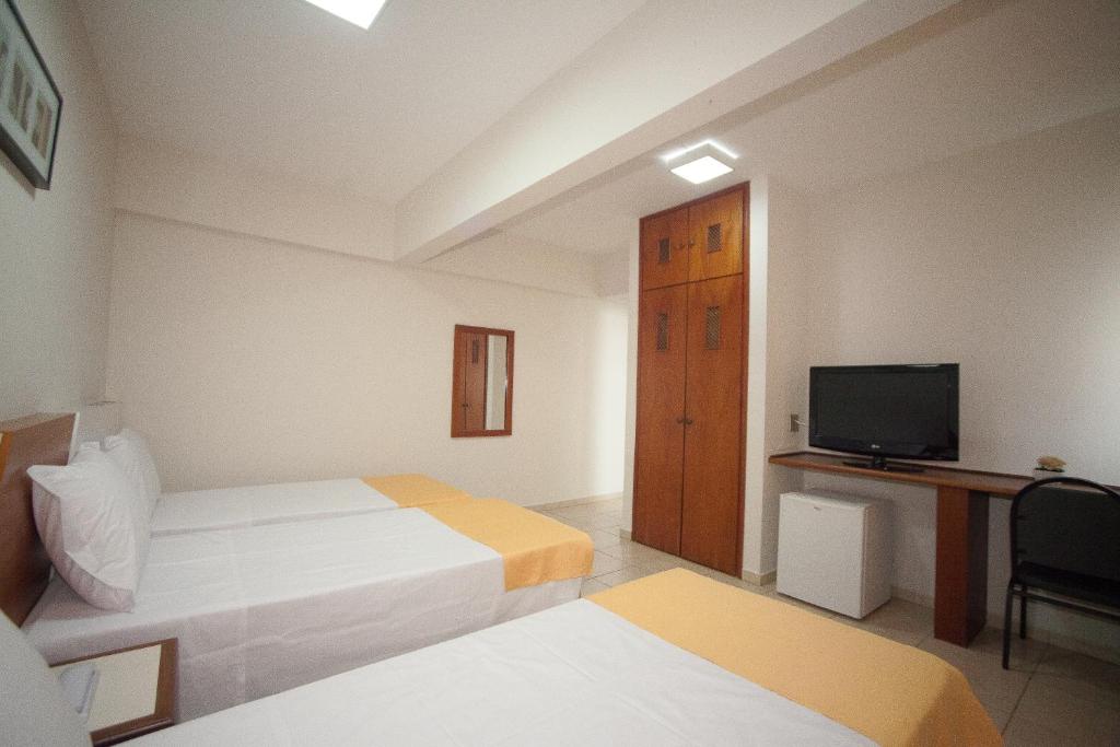Láparos Hotel photo 4