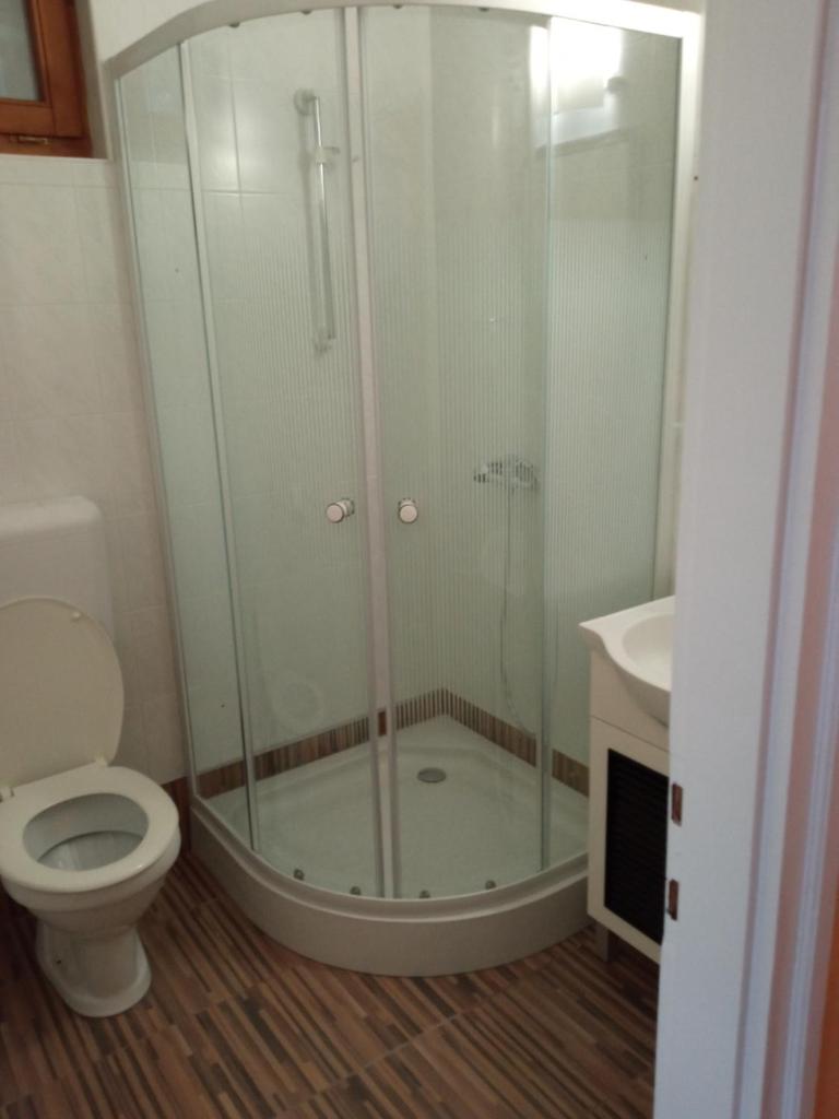 Апартаменты (Апартаменты на первом этаже 1), Holiday Apartmanház with garden