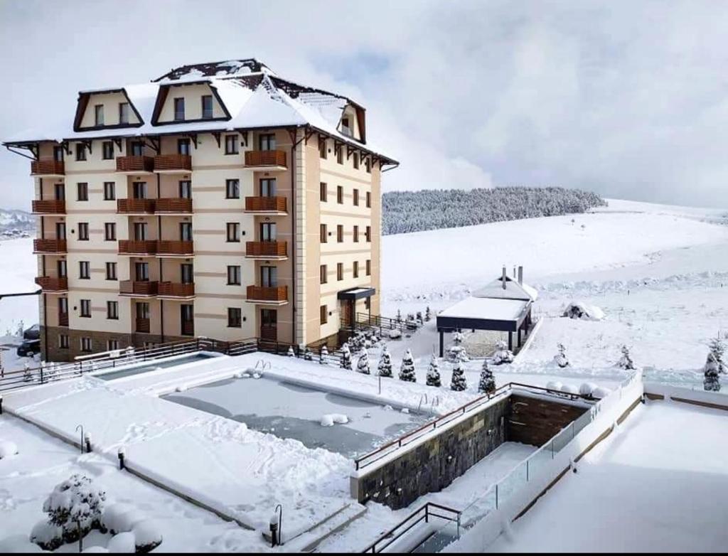 Zlatibor Hills Royal photo 2