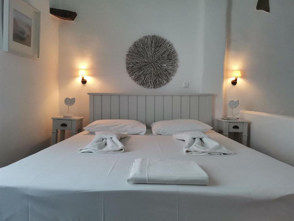 Elia Apartments photo 3