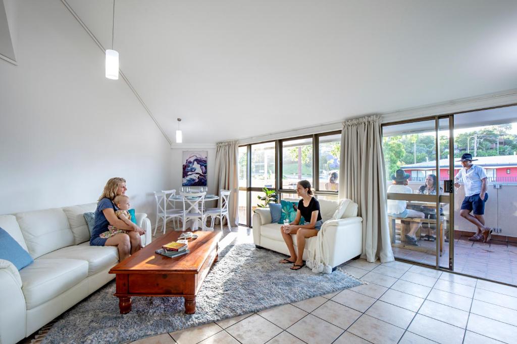 Heart of Airlie Beach Apartment photo 1