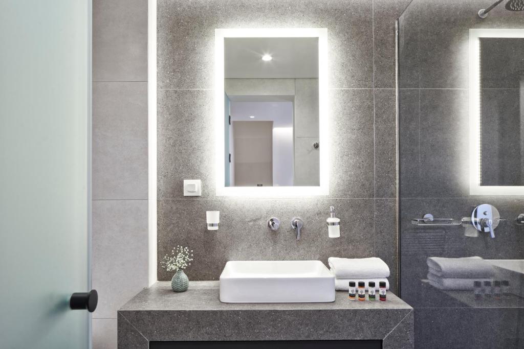 Сьюит (Семейный суперлюкс), NLH MONASTIRAKI - Neighborhood Lifestyle Hotels