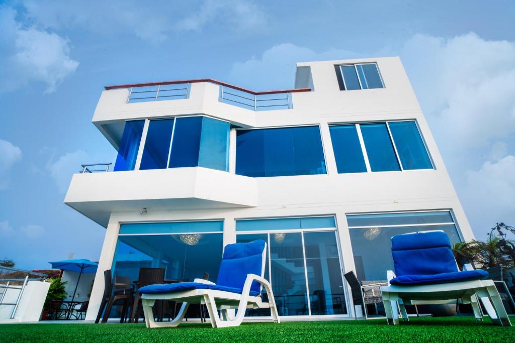 Exclusivo Penthouse frente al mar con acceso a la playa - Club Privado en Manta photo 4