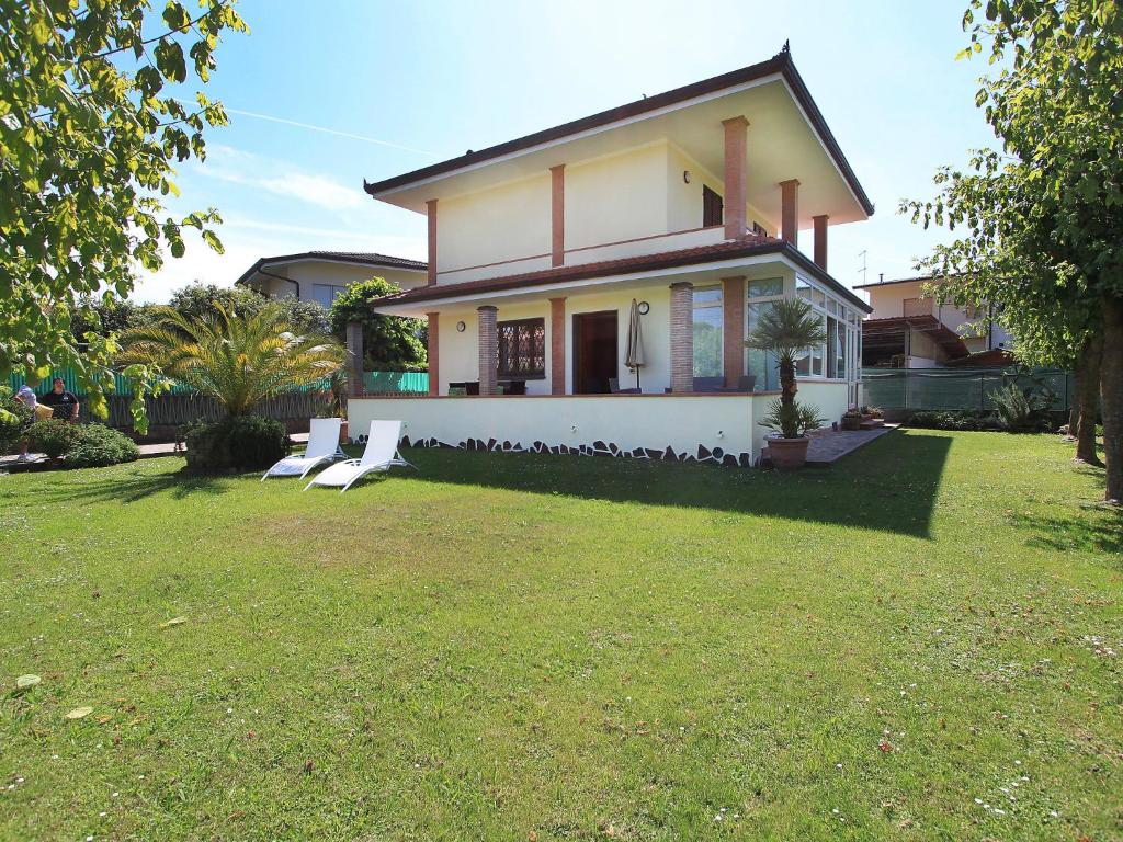 Villa Villa Chiara by Interhome photo 1