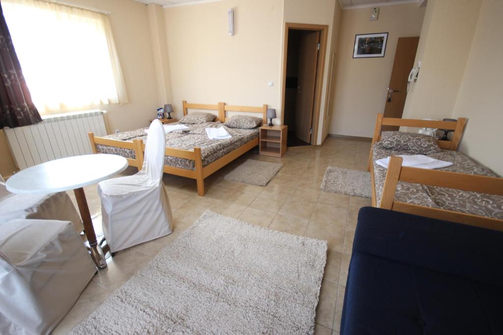 Четырехместный (Четырехместный номер), Bed & Breakfast Vertigo Belgrade
