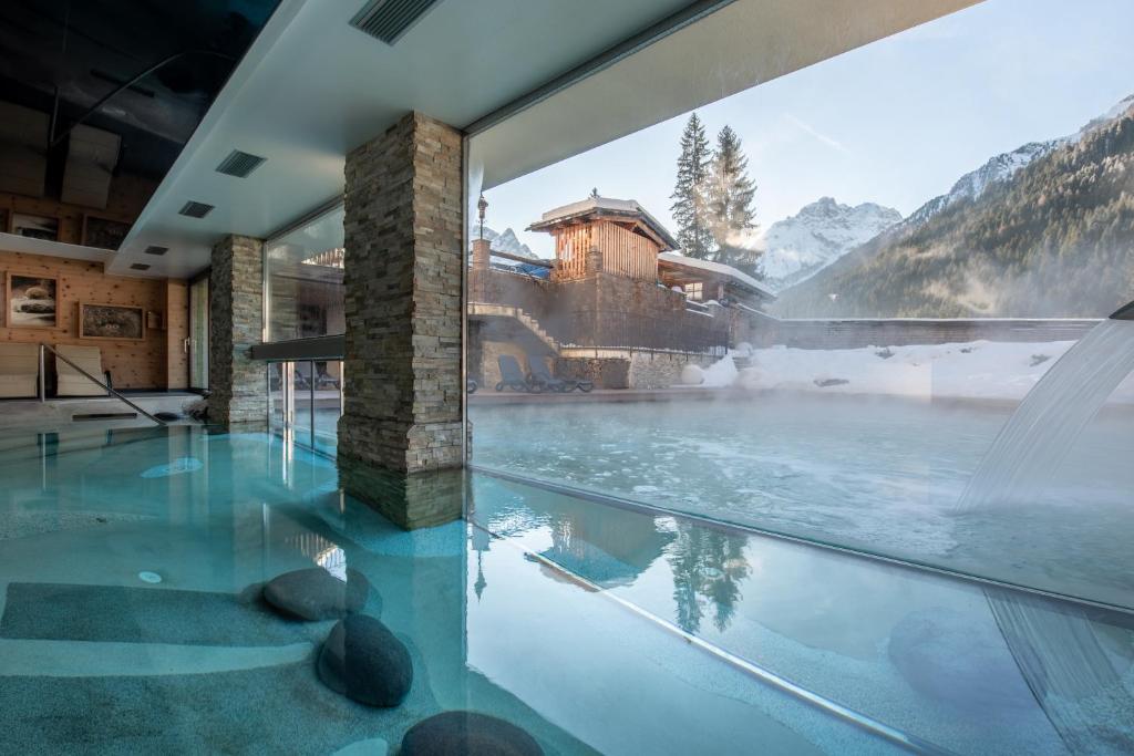 Croce Bianca Leisure & Spa Hotel photo 1