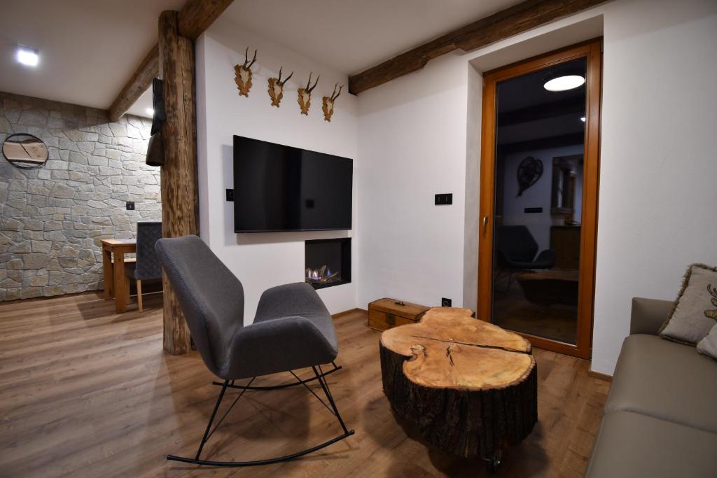 Chalet Apartments Maštal photo 4