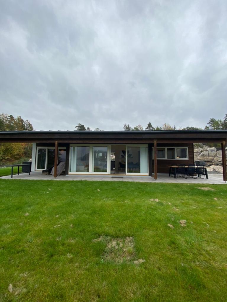Funky cabin with a panoramic view of the Oslofjord photo 2