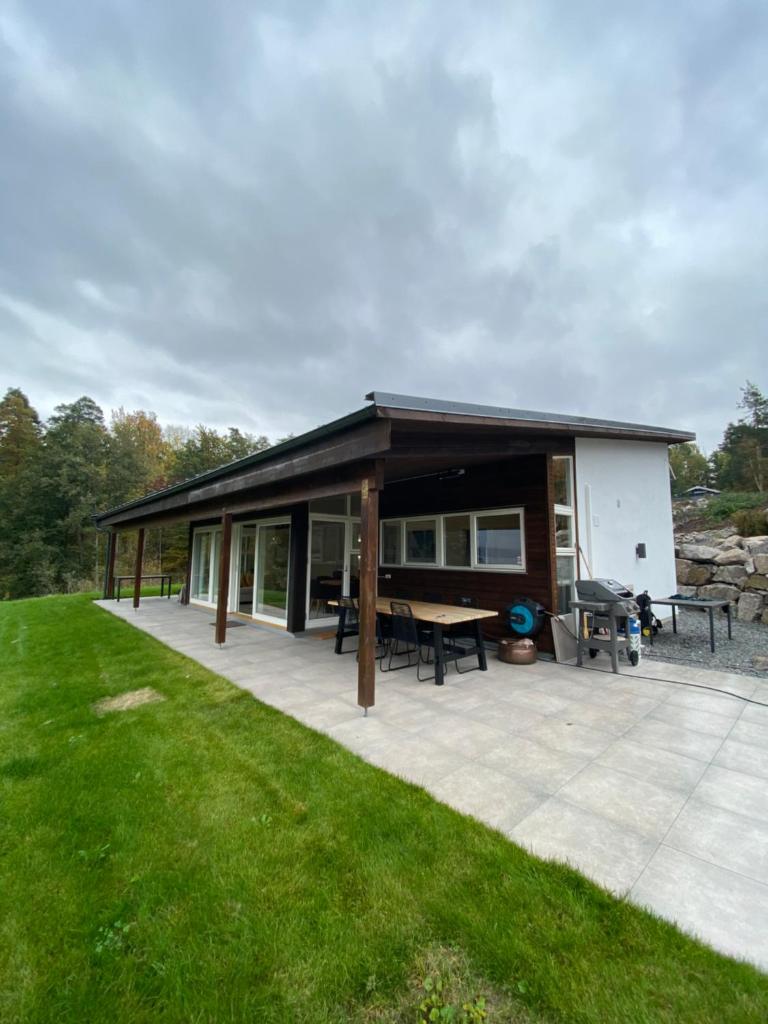Funky cabin with a panoramic view of the Oslofjord photo 1
