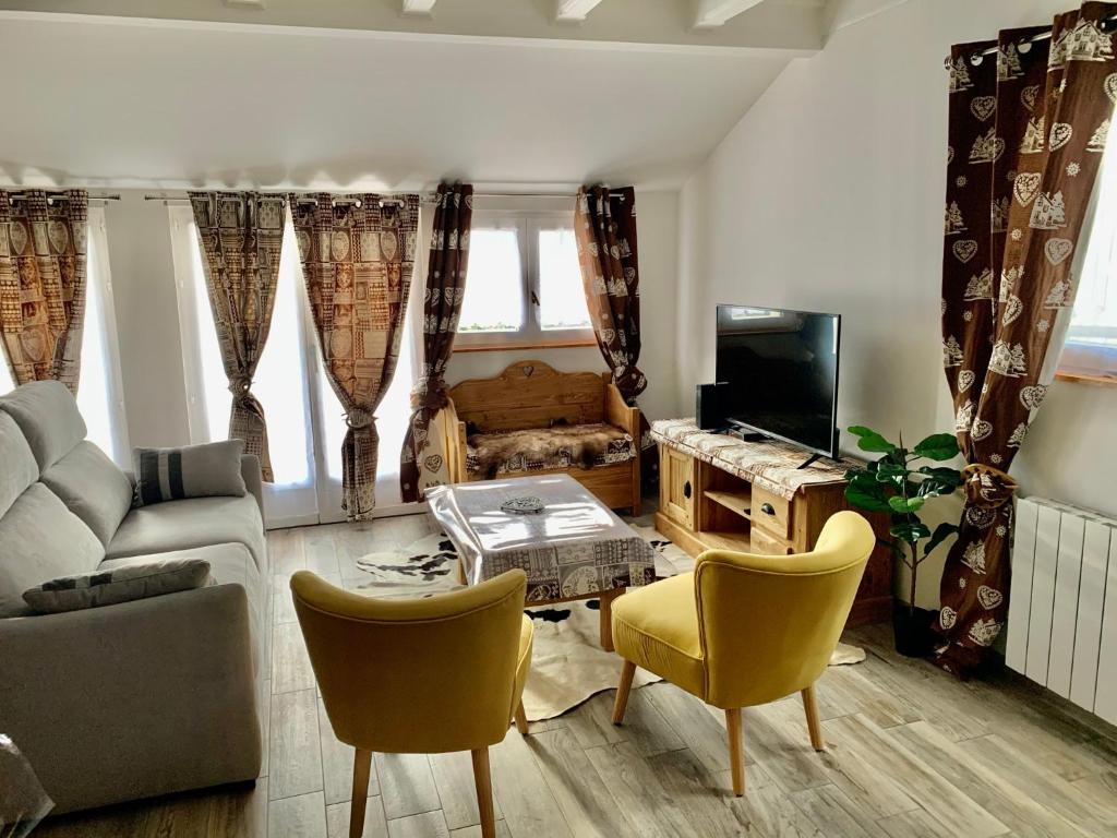 Veyrier-du-Lac ANNECY 60 m2 4-6 pers proche plage 1Garage Terrasse vue lac photo 4