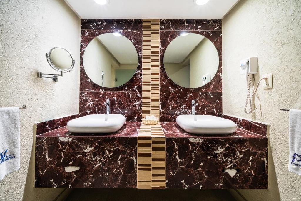 Семейный (Семейный номер), Hotel Parque Satelite
