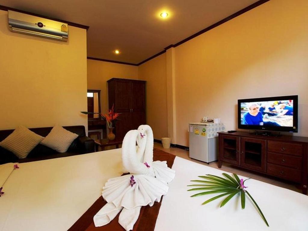 Двухместный (Улучшенный двухместный номер с 1 кроватью), Seabreeze Hotel Kohchang