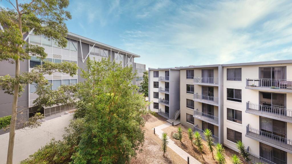 Oaks Sydney North Ryde Suites Room Type - Executive Studio (No Housekeeping)