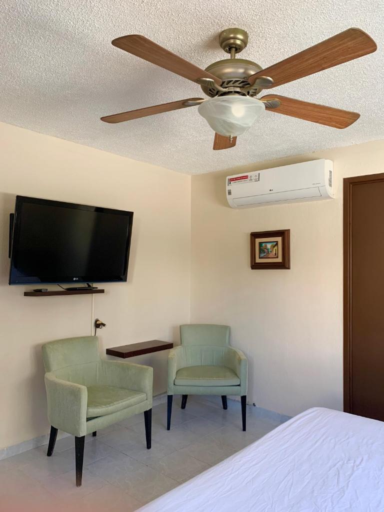 Casa Oyamel, Private Room in the heart of cancun photo 4