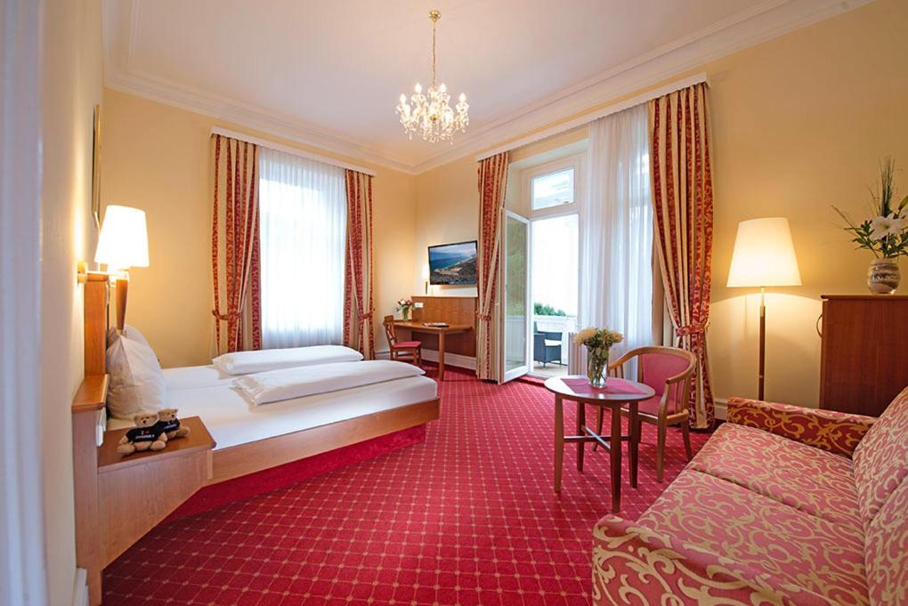 Hotel Schweizer Hof - Superior photo 1